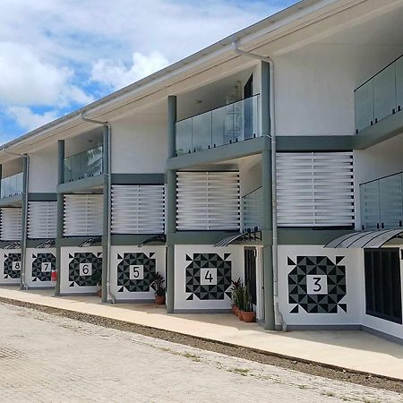 Lagoon Apartments นูคูอาโลฟา ภายนอก รูปภาพ